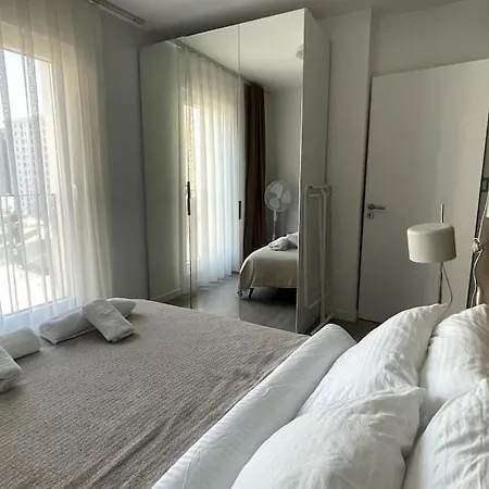 Sleek Cozy & Brand New 1br Flat W/ Parking + Gym #25b Apartamento *