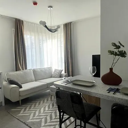 Sleek Cozy & Brand New 1br Flat W/ Parking + Gym #25b Apartamento